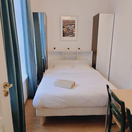 Appartement Lumineux Et Calme Parking Gratuit リール エクステリア 写真